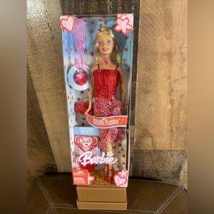 Barbie With Love Valentine Doll W/ Necklace‎ & Card 2005 Mattel H8254 Vintage